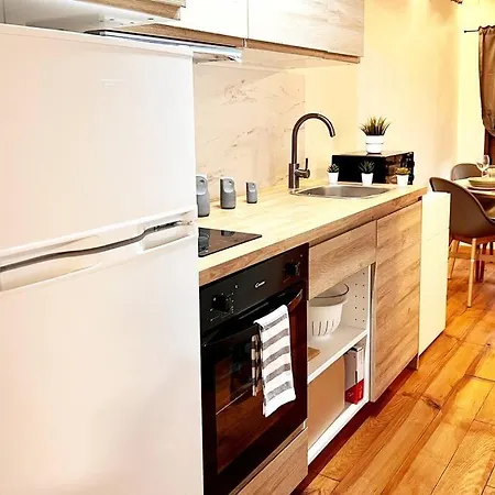 Ventana Al Cielo De By Batuecas Cudillero